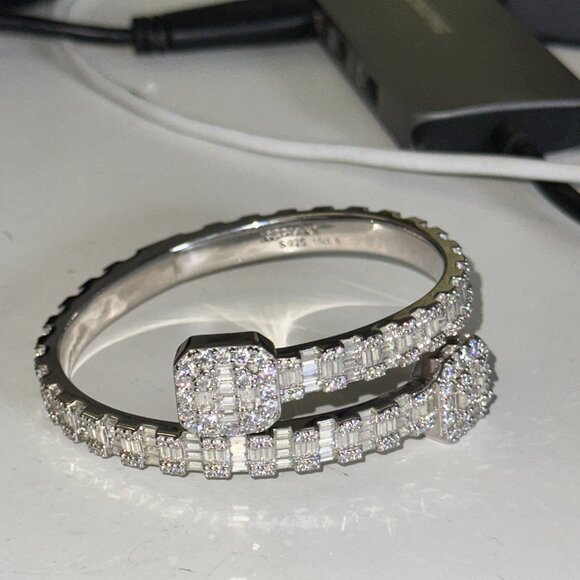 ICEGIANT- Silver S925 Baguette & Round Bracelet - 15ct - Picture 4 of 8